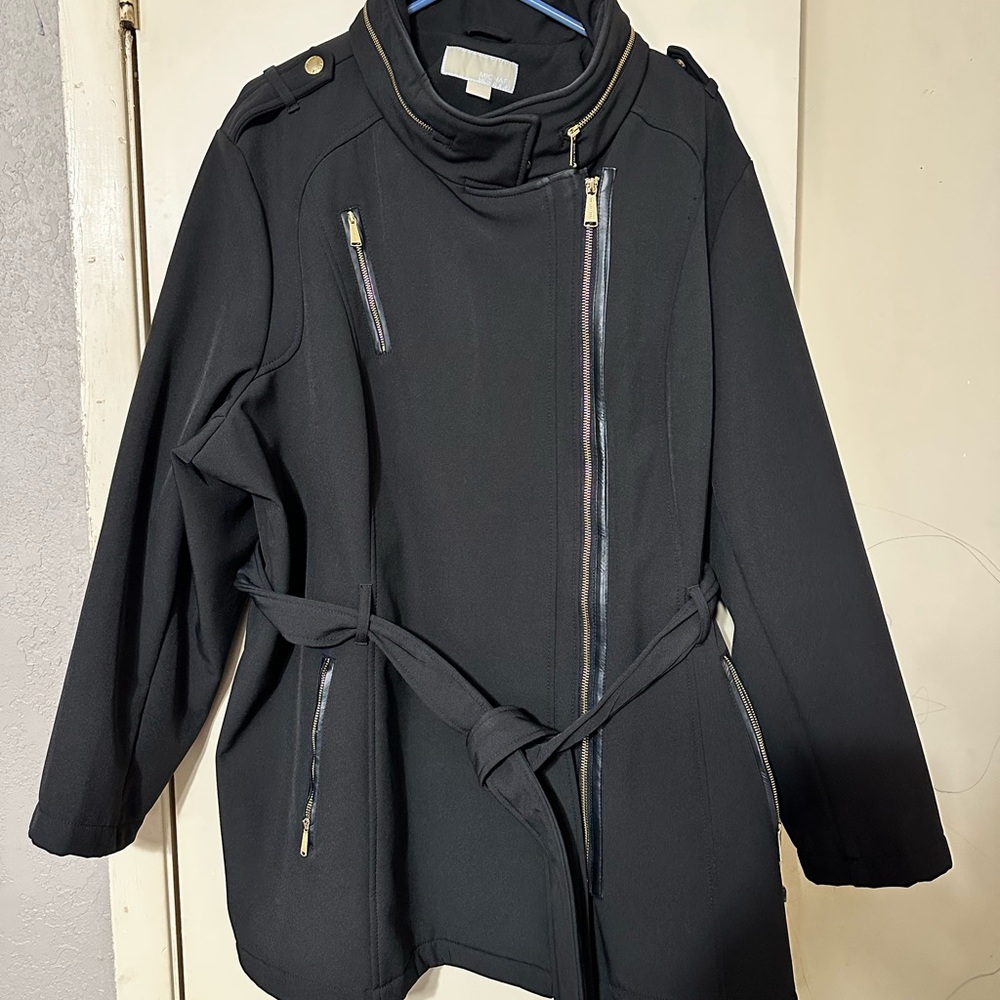 Michael Kors Black Trench Coat with Belt - Picture 2 of 4